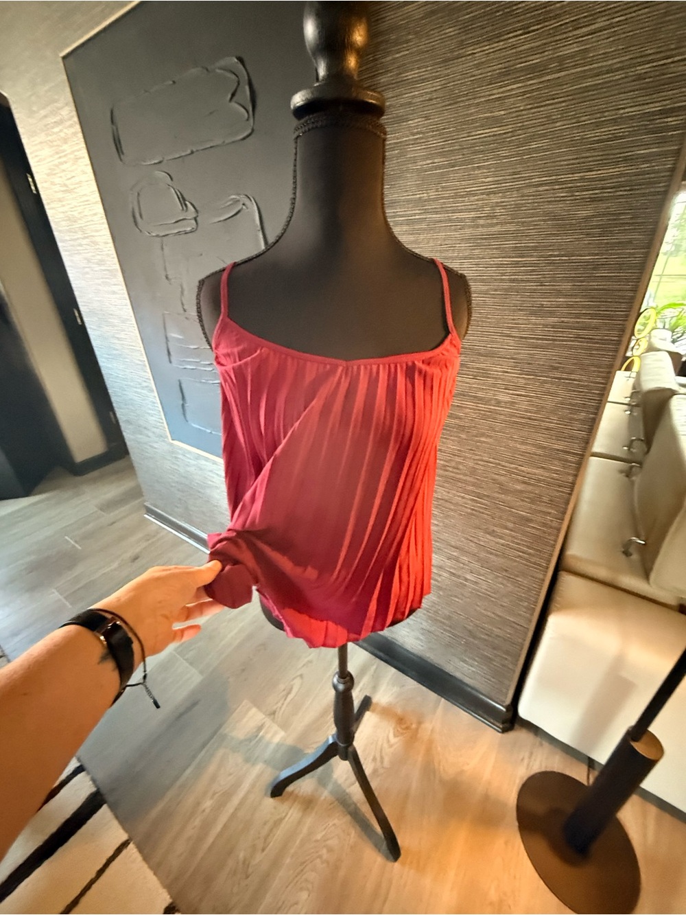 "Nine West" pleated dress tank - excellent condition = Summer!! - Picture 4 of 10